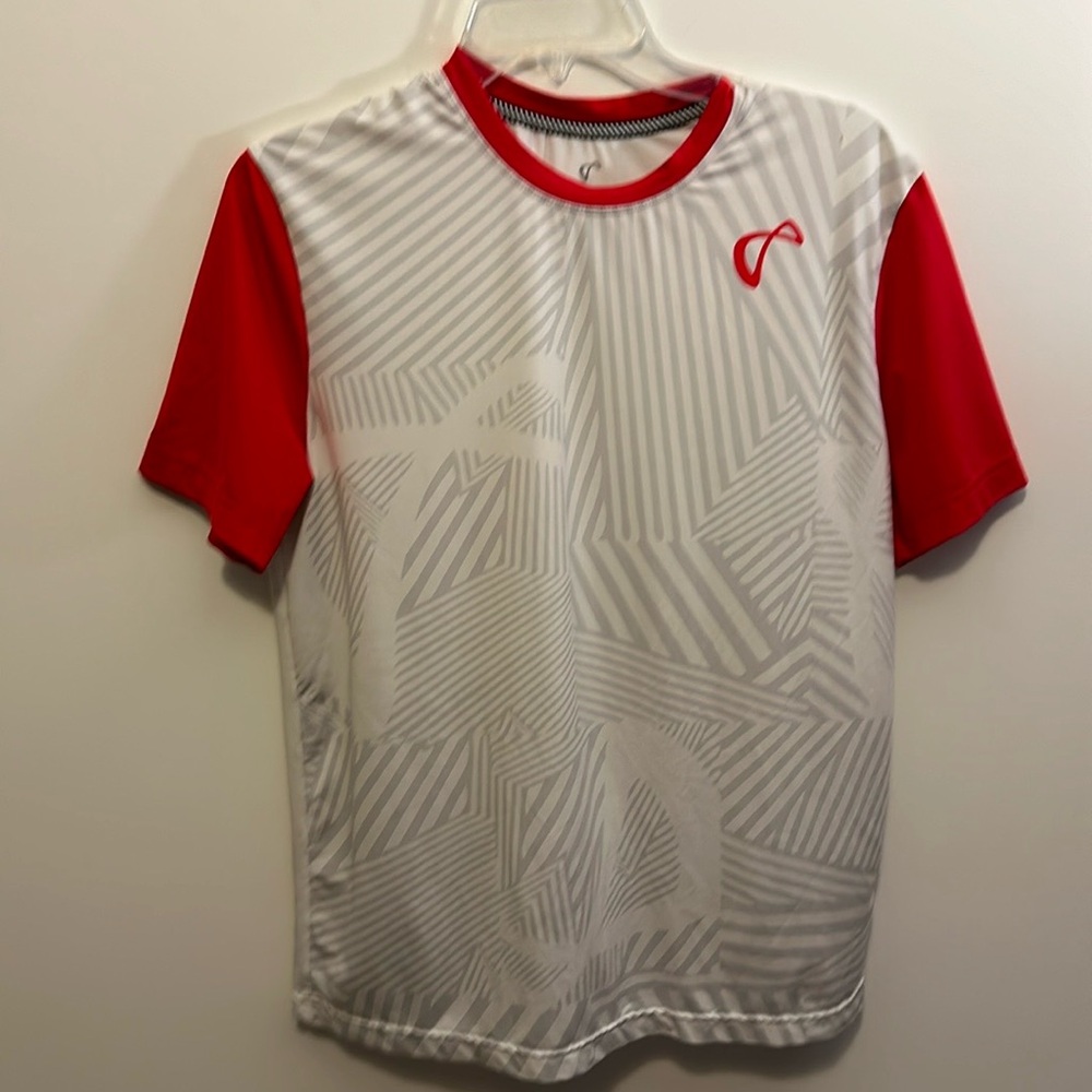 Athletic DNA YOUTH XLARGE. Tee. Dri fit. Tennis shirt.